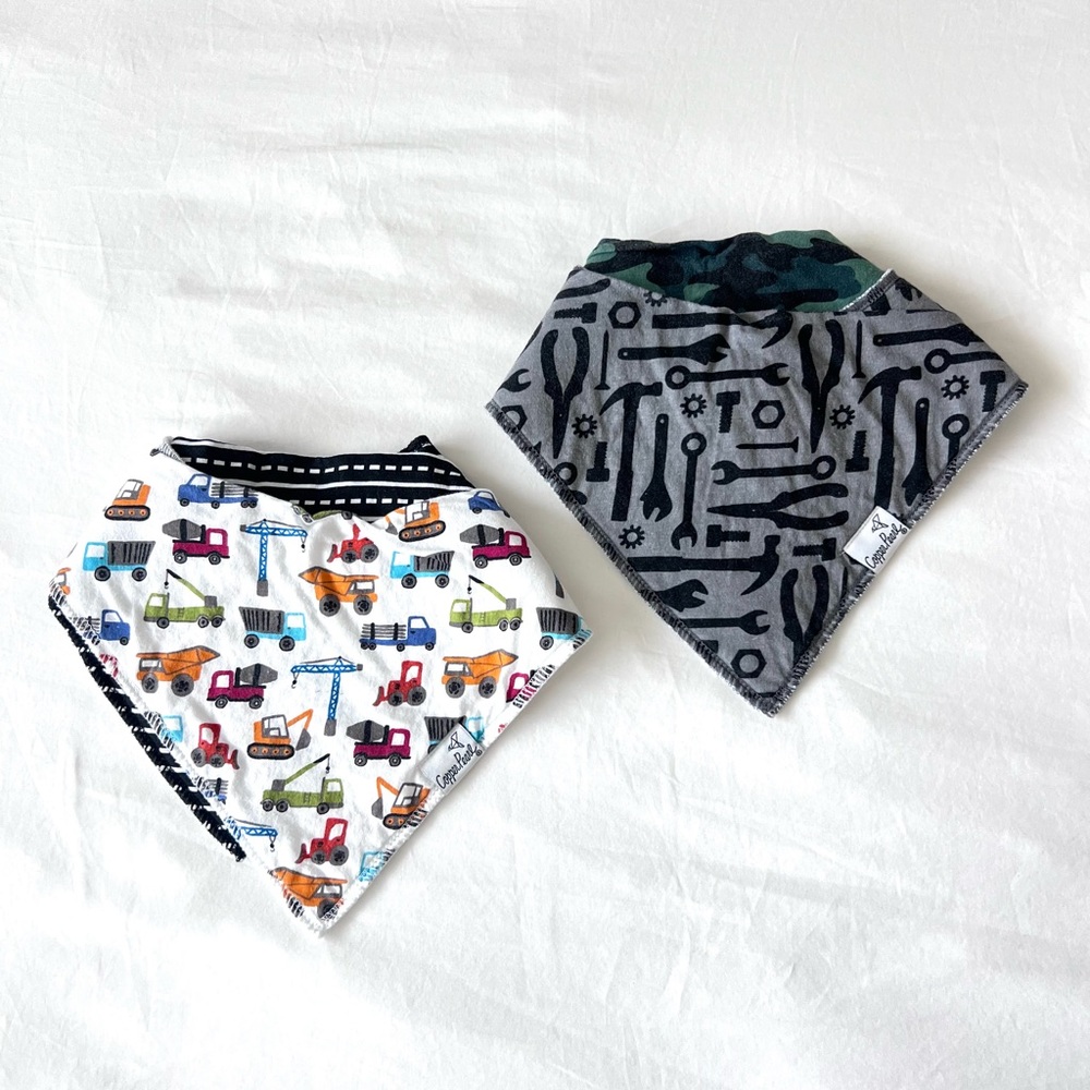 NEW Set of 4 Copper Pearl Bandana Bibs
